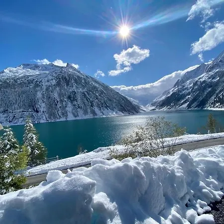 Ahornblick Im Johanna In Hippach-mayrhofen - Naehe Skipiste Apartman