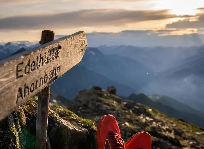 Ahornblick Im Johanna In Hippach-mayrhofen - Naehe Skipiste *